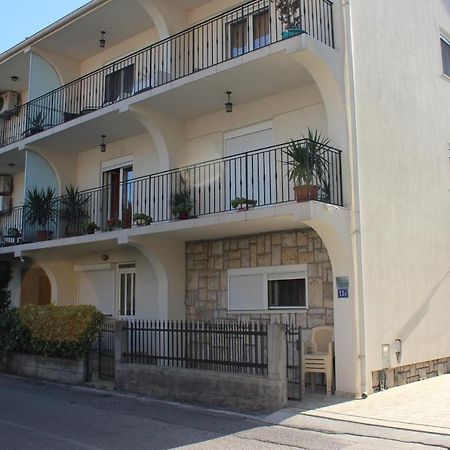 Apartmani Franovic ติวัต ภายนอก รูปภาพ