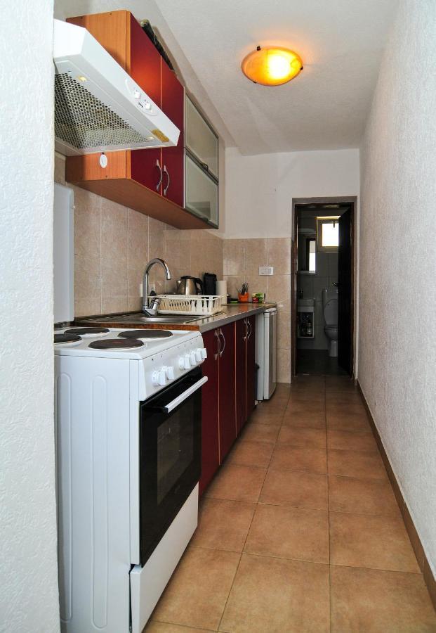 Apartmani Franovic ติวัต ภายนอก รูปภาพ